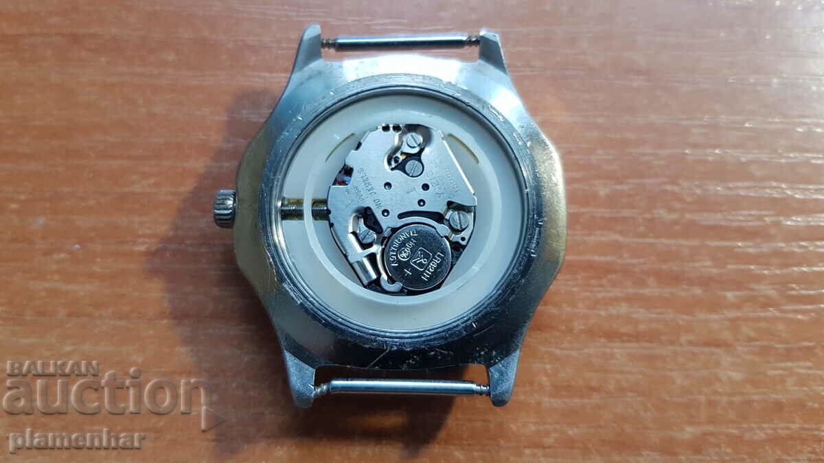 Quartz watch. with price 25.00 BGN | € 12.78 Quartz watch. with price 25.00 BGN | € 12.78