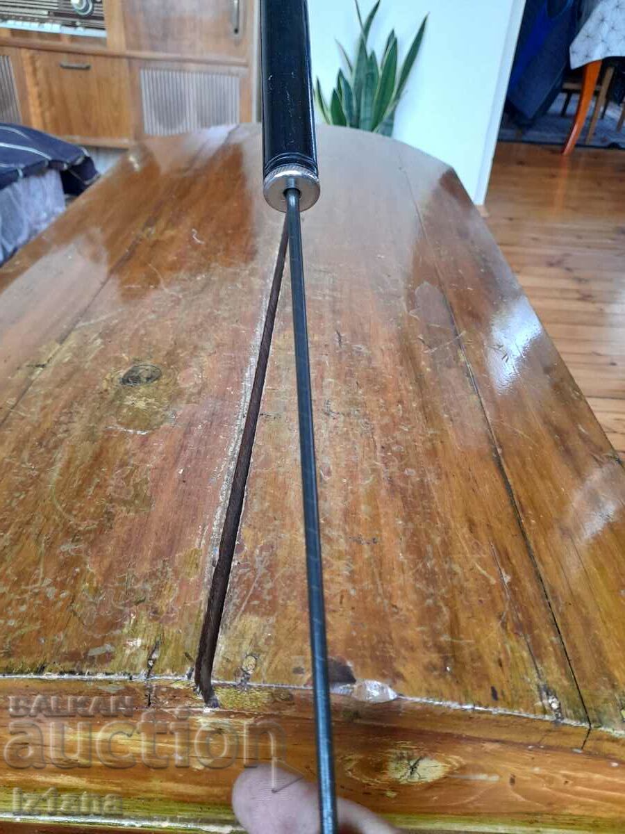 Delivery of Old bicycle pump Delivery of Old bicycle pump