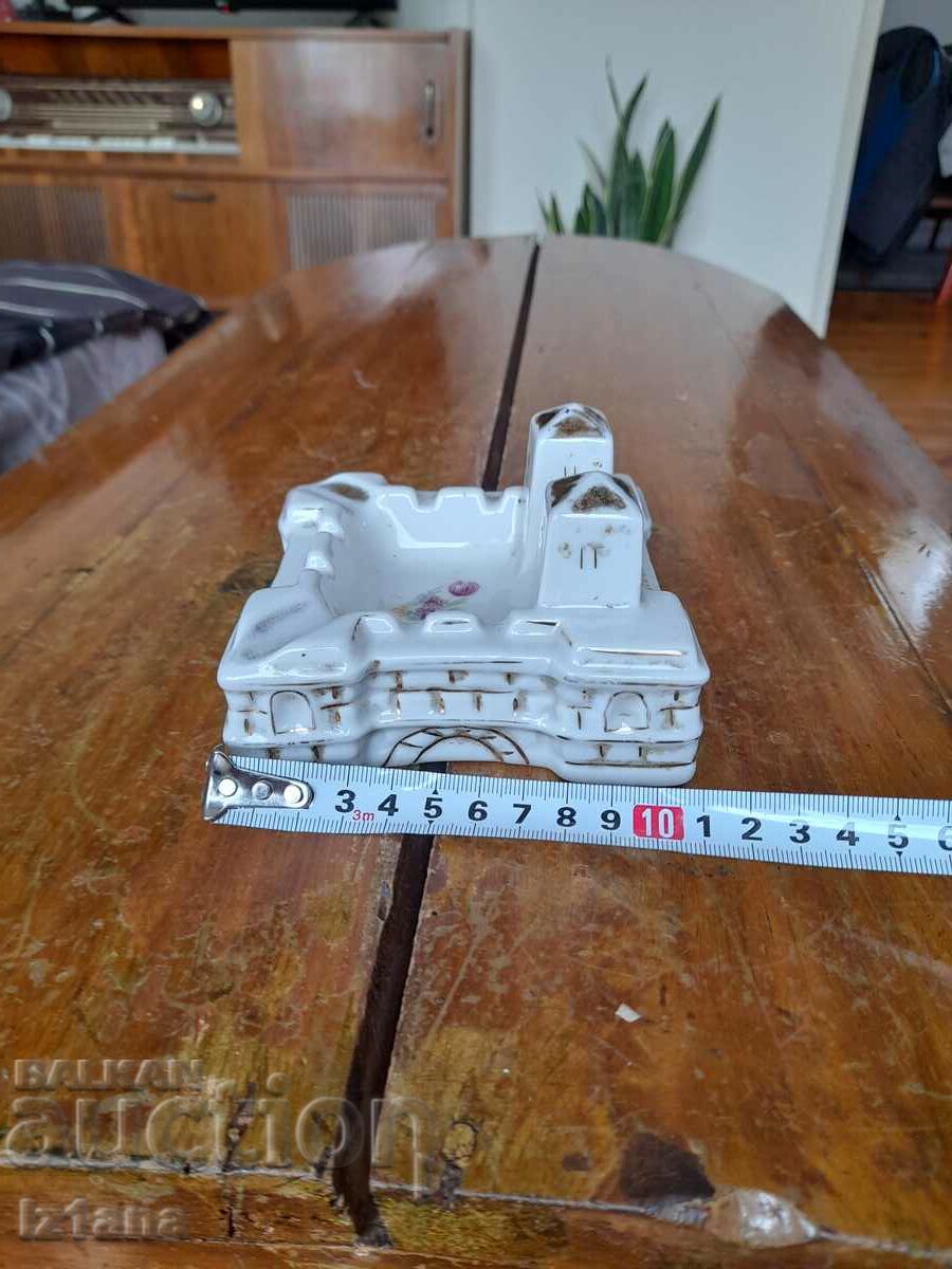 Delivery of Old ashtray Baba Vida Delivery of Old ashtray Baba Vida