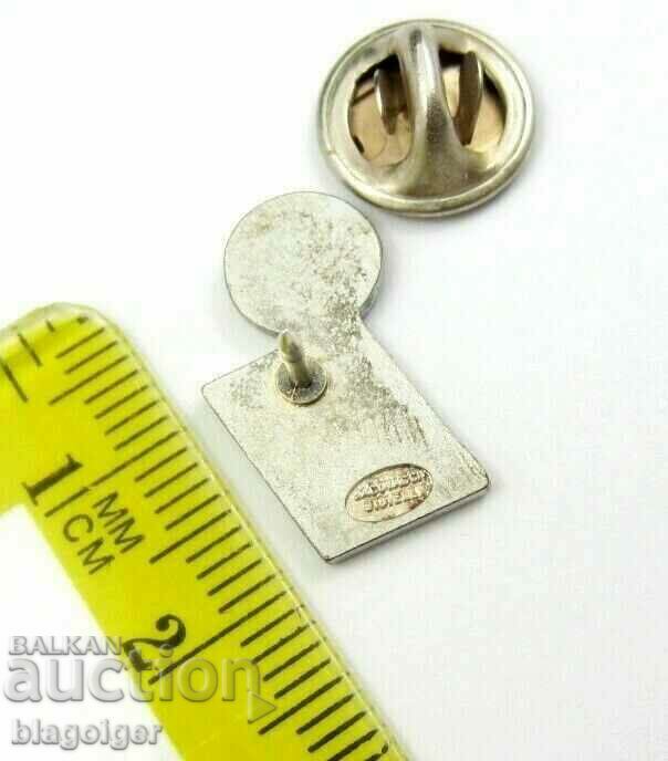 Auction Football Badge - Football Federation of Italy Auction Football Badge - Football Federation of Italy