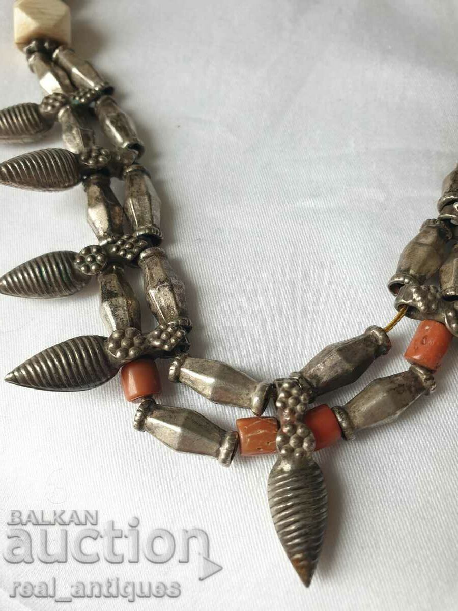 Стар сребърен гердан с цена 89.00 лв. | € 45.50 Стар сребърен гердан с цена 89.00 лв. | € 45.50