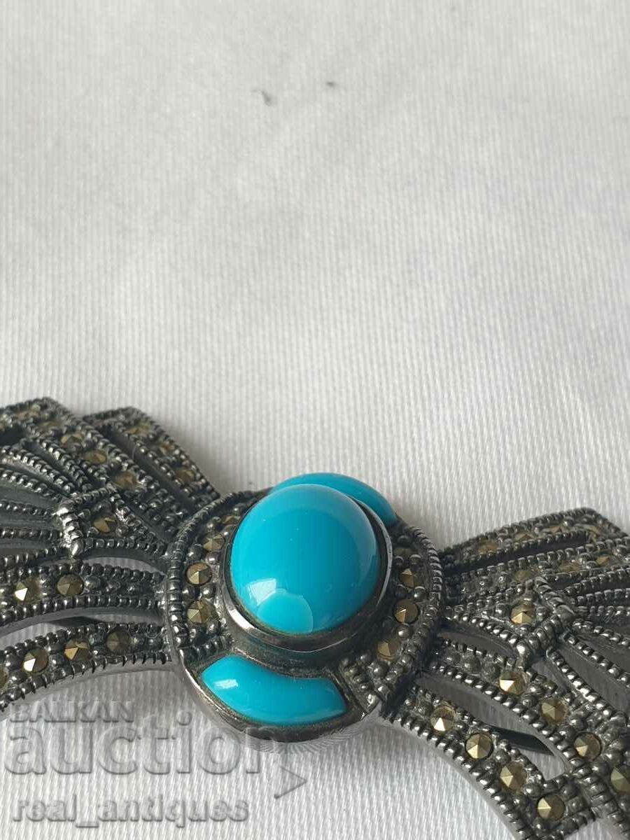 Аукцион Сребърна брошка с тюркоаз Аукцион Сребърна брошка с тюркоаз