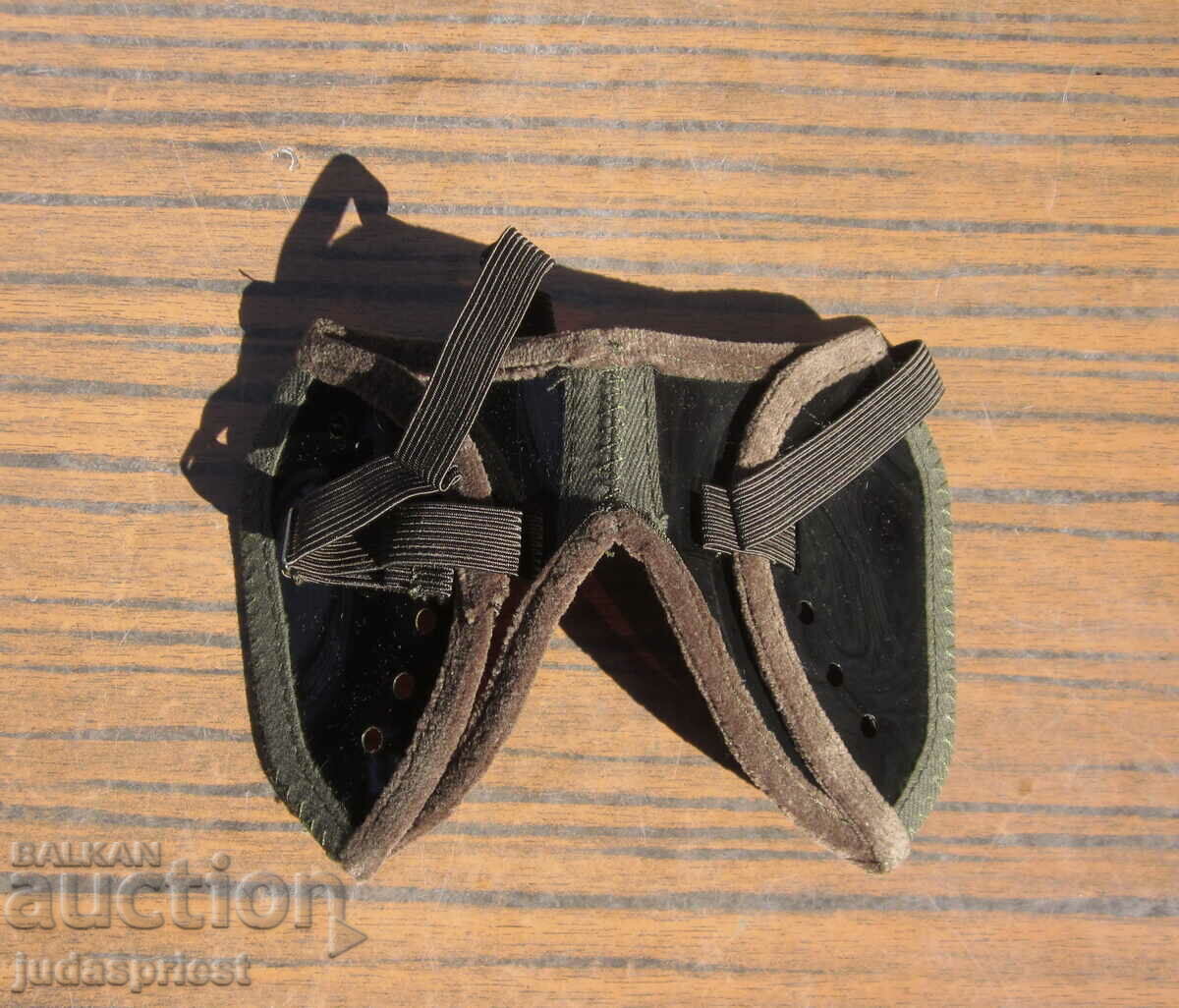 Δημοπρασία Γερμανικά στρατιωτικά γυαλιά άμμου και σκόνης του Β' Παγκοσμίου Πολέμου Δημοπρασία Γερμανικά στρατιωτικά γυαλιά άμμου και σκόνης του Β' Παγκοσμίου Πολέμου