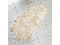 Old sheepskin, natural (17.5)