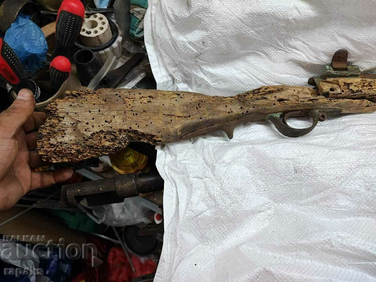 Crank. Remains of a rifle, carbine KRNKA. Barrel, breech, stock
