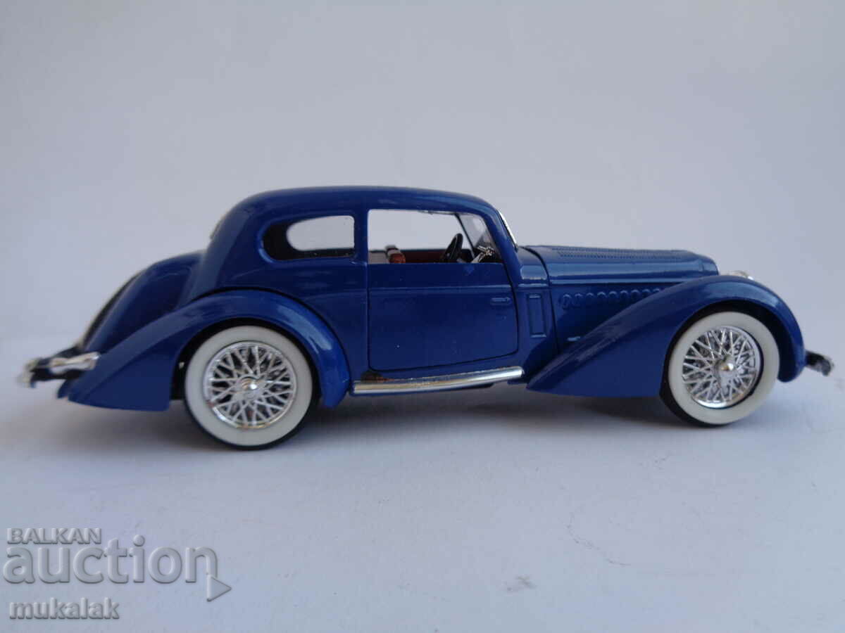 Delivery of RIO 1:43 DELAHAYE 135 RETRO MODEL TROLLEY TOY Delivery of RIO 1:43 DELAHAYE 135 RETRO MODEL TROLLEY TOY
