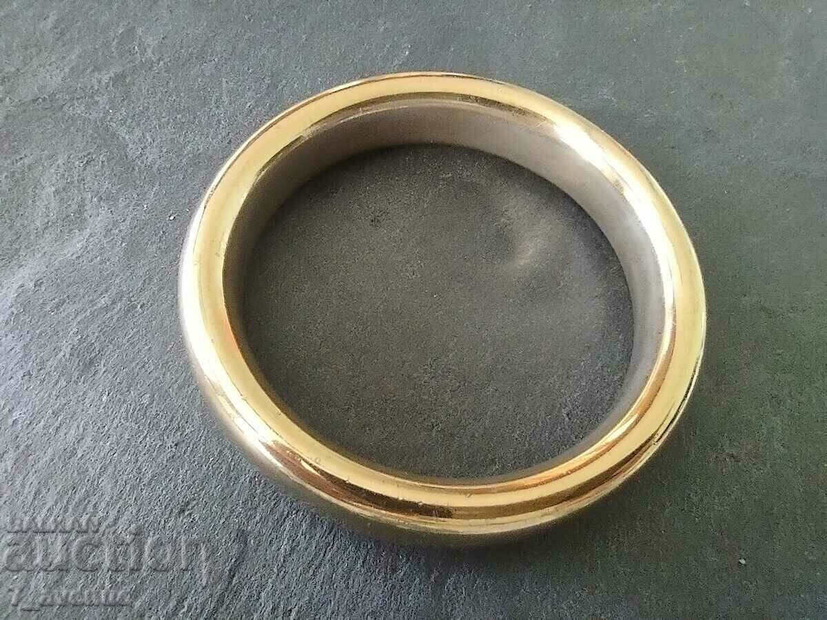 Auction  BRACELET with gold plating, does not open, 22.03.2024