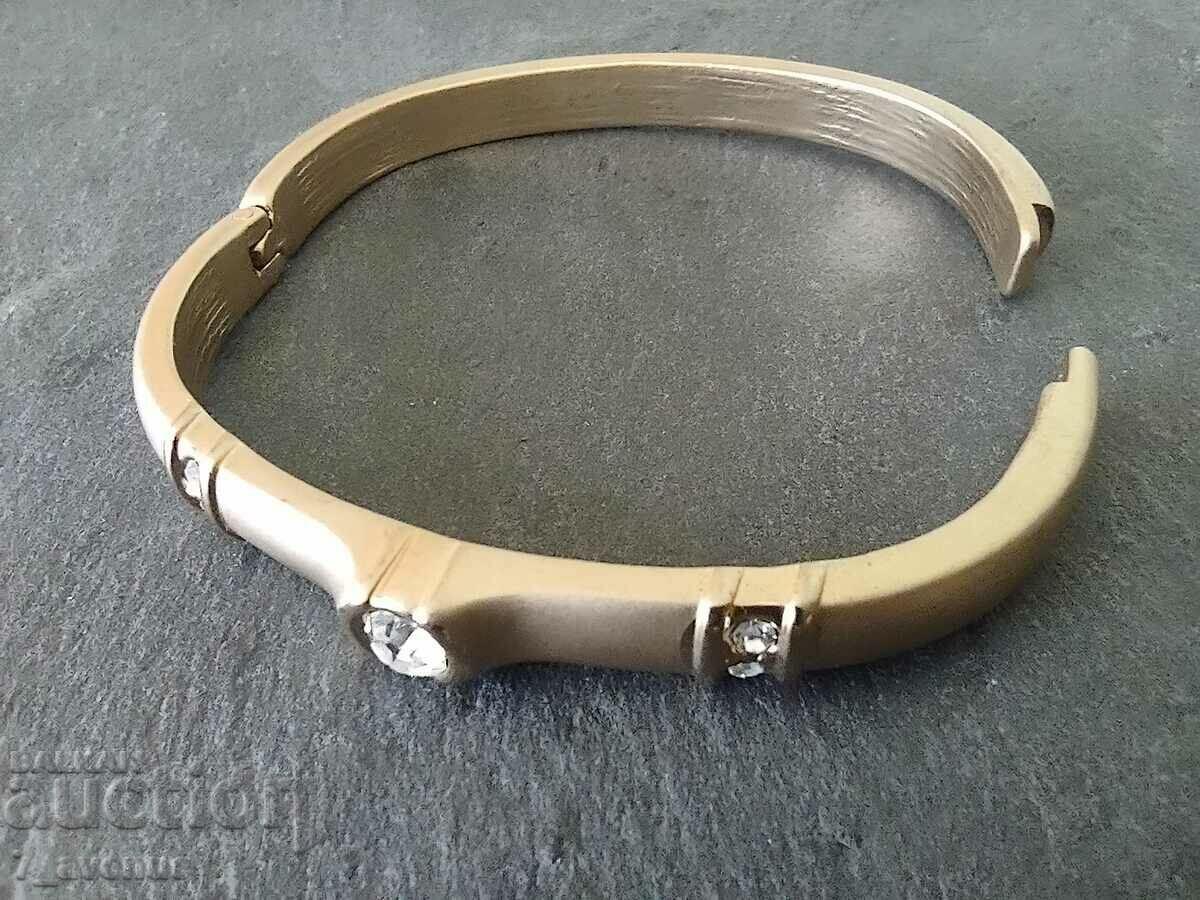 BRACELET with gold plating, opens, 22.03.2024 - 6