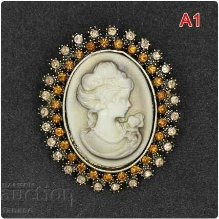 Cameo brooch
