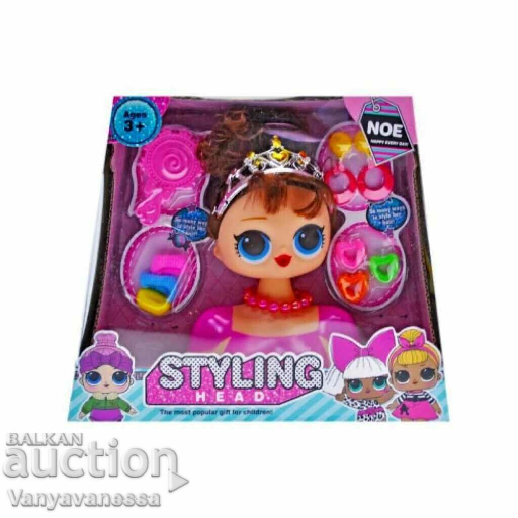 Interesting and beautiful mannequin doll with styling accessories with price 21.90 BGN | € 11.20 Interesting and beautiful mannequin doll with styling accessories with price 21.90 BGN | € 11.20