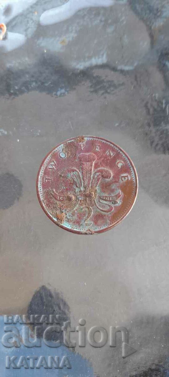 Doi pence 2002 cu preț € 0.50 | 0.98 BGN