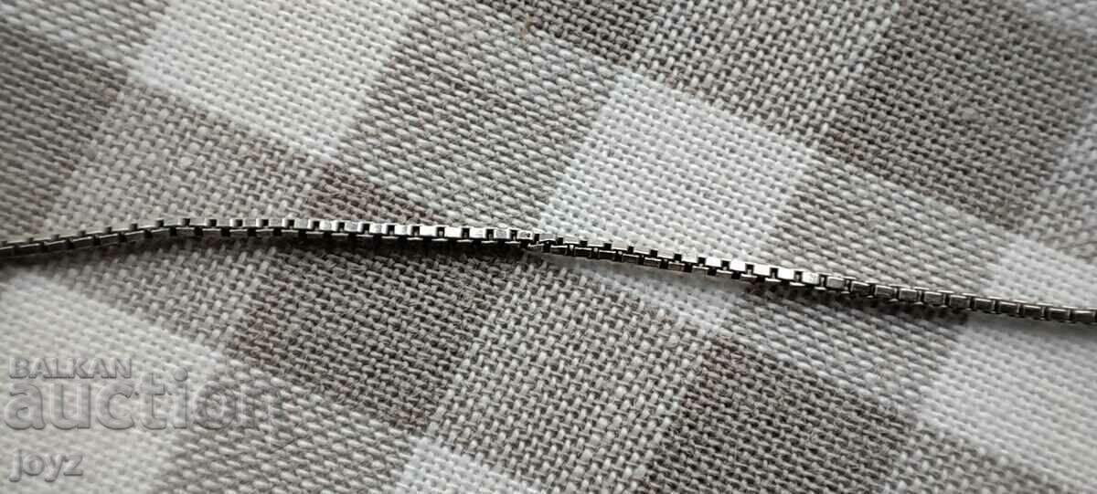 Аукцион СРЕБЪРНО КОЛИЕ С ЕСТЕСТВЕН КАМЪК 4.41/ ПРОБА 925 Аукцион СРЕБЪРНО КОЛИЕ С ЕСТЕСТВЕН КАМЪК 4.41/ ПРОБА 925