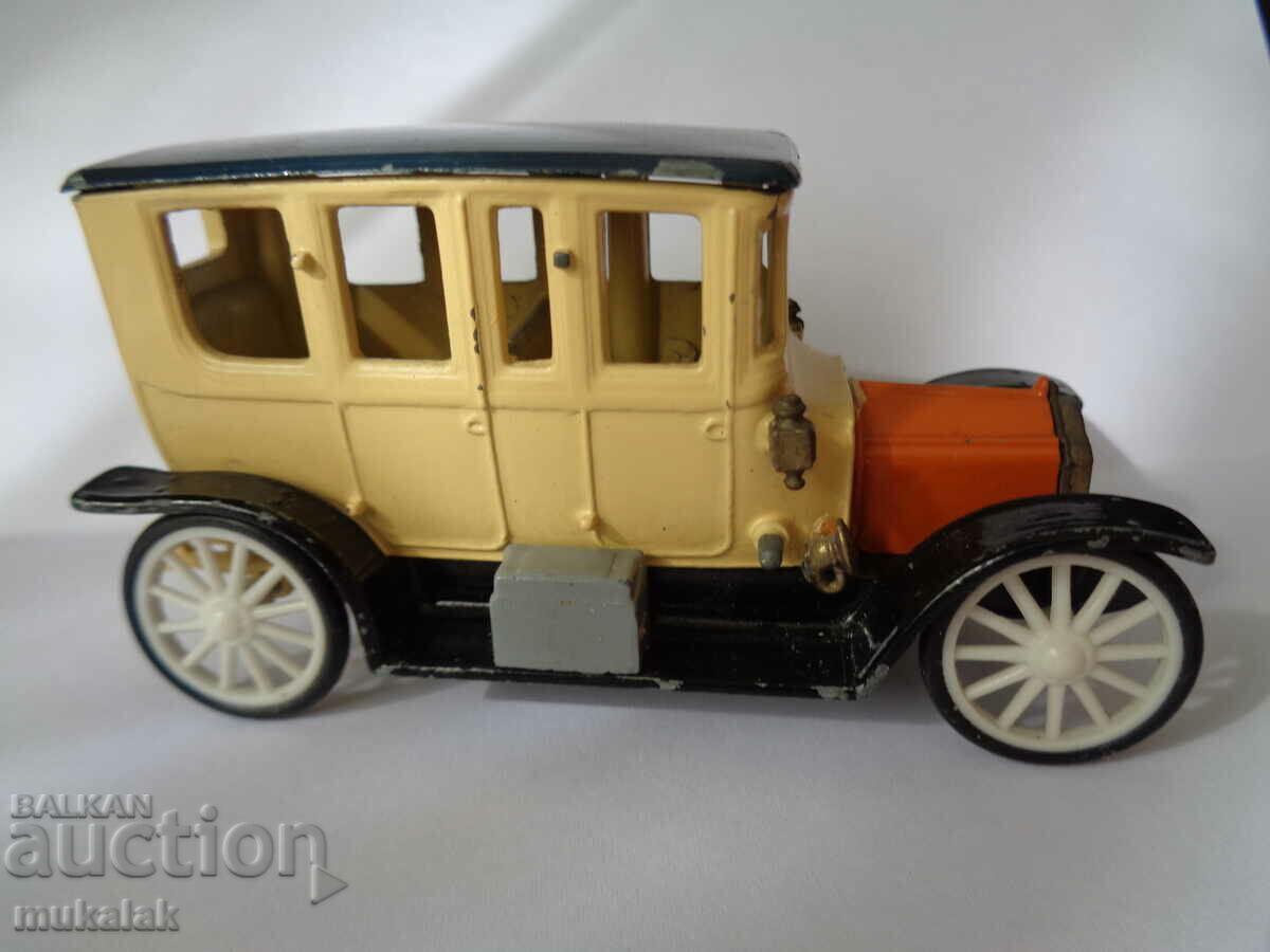 Auction  1:43 R.A.M.I. LORRAINE DIETRICH 1911 RETRO MODEL STROLLER