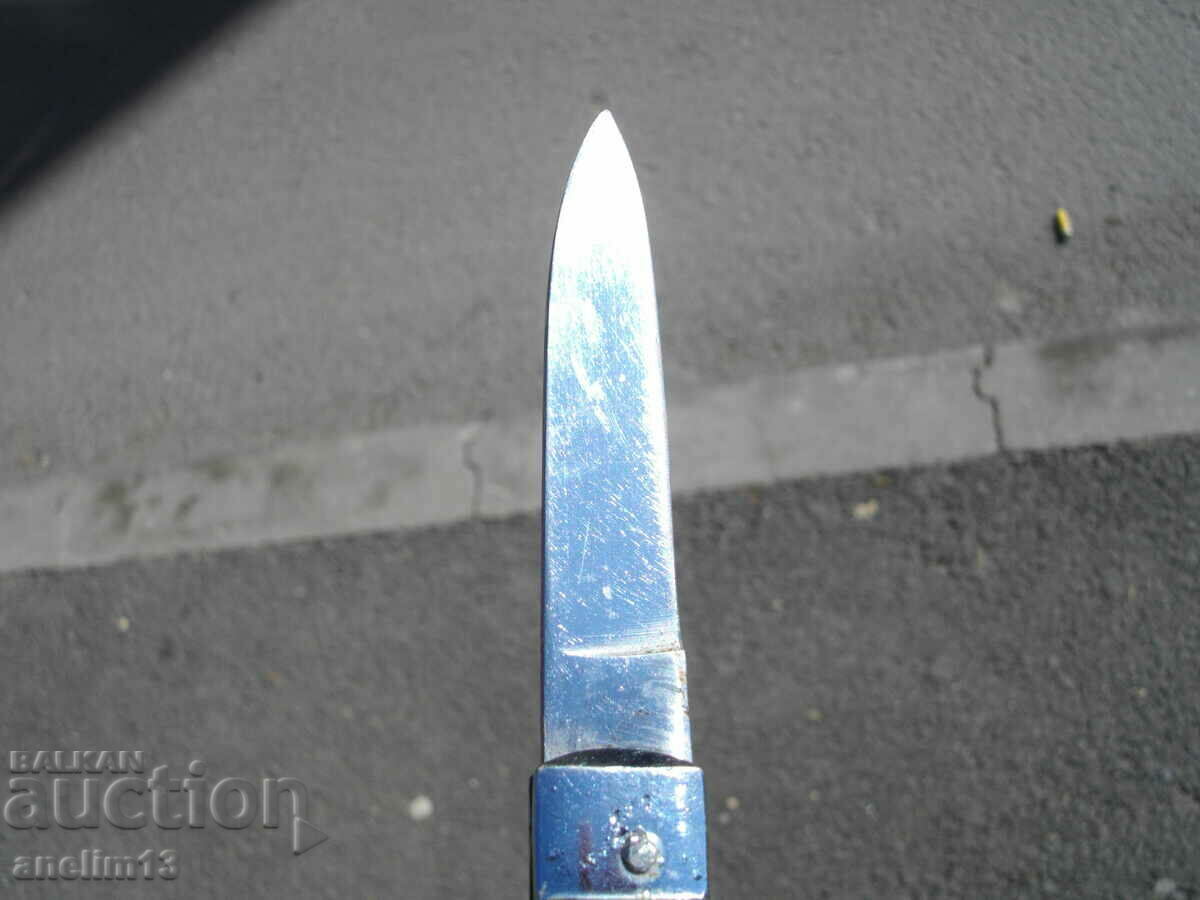 Delivery of COLLECTIBLE GERMAN FES AUTOMATIC POCKET KNIFE