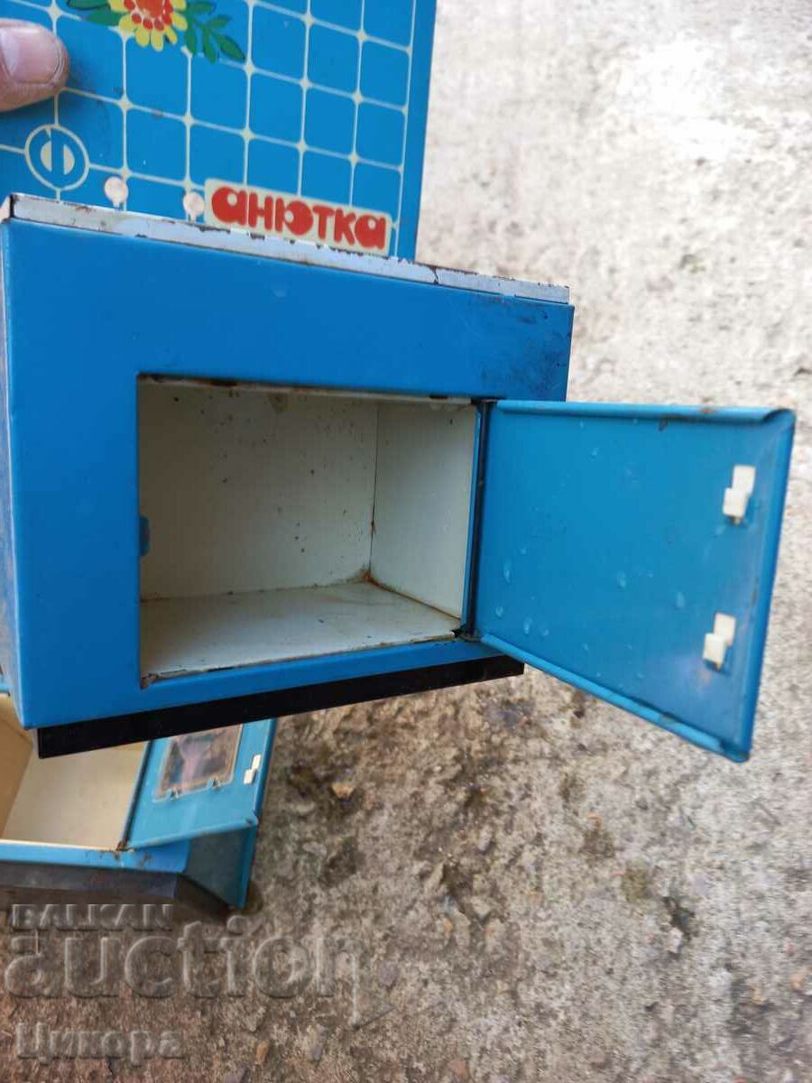 OLD RUSSIAN CHILDREN'S METAL TOY STOVE SINK ANYUTKA - 7 OLD RUSSIAN CHILDREN'S METAL TOY STOVE SINK ANYUTKA - 7