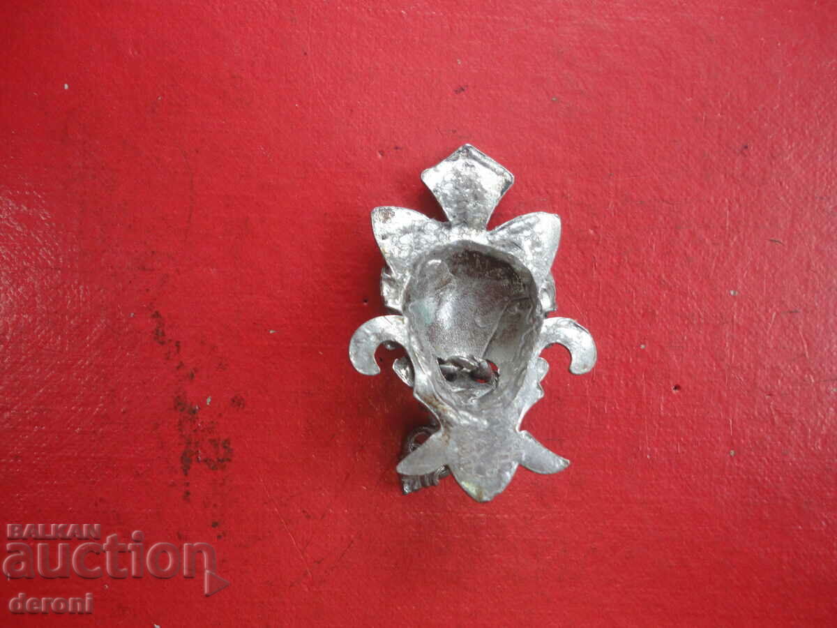 Antique small bronze lion knocker - 5