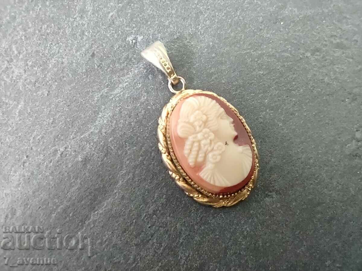 Medallion, 03/23/24 with price 49.00 BGN | € 25.05