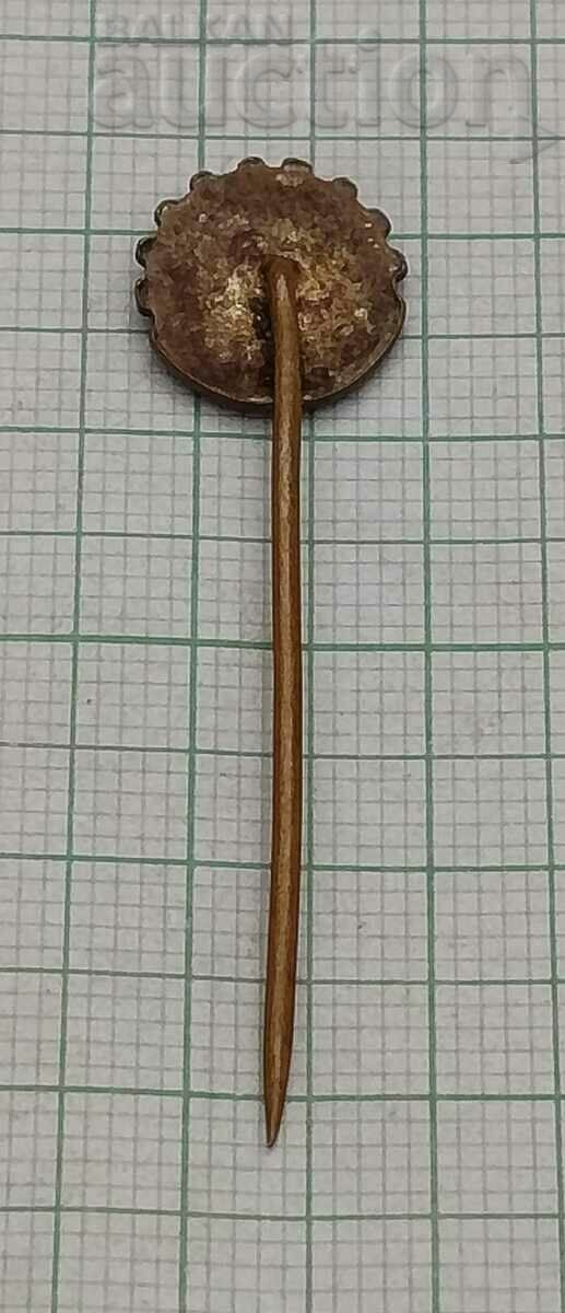 FOOTBALL PLANTS "LENIN" CZECHOSLOVAKIA OLD BADGE ENAMEL with price 7.00 BGN | € 3.58 FOOTBALL PLANTS "LENIN" CZECHOSLOVAKIA OLD BADGE ENAMEL with price 7.00 BGN | € 3.58