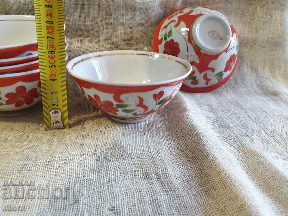 Pahare de portelan - Fabrica de portelan Samarkand - 6 bucati. - 6 Pahare de portelan - Fabrica de portelan Samarkand - 6 bucati. - 6