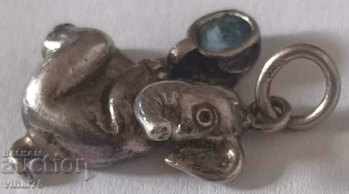 Auction SILVER PENDANT Auction SILVER PENDANT