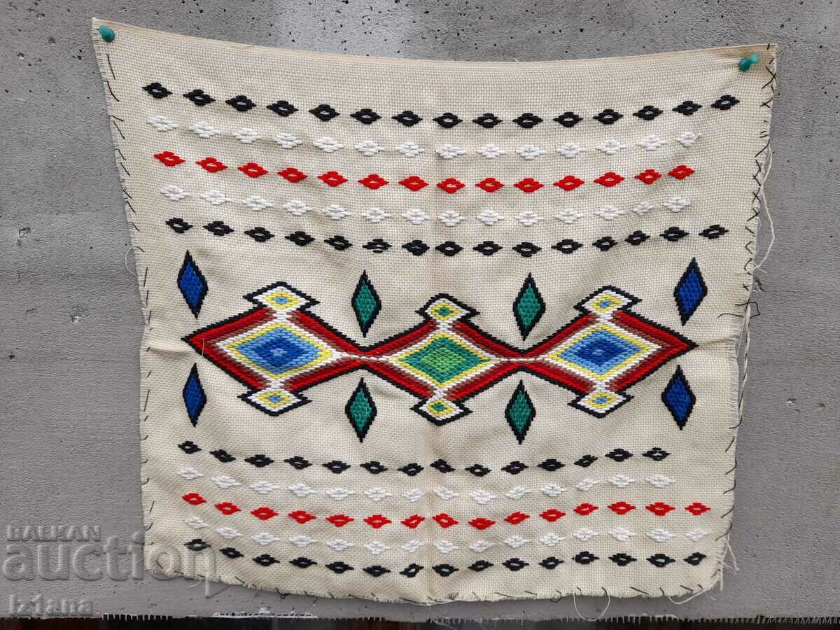 Vintage embroidered pillowcase with price 27.00 BGN | € 13.80 Vintage embroidered pillowcase with price 27.00 BGN | € 13.80