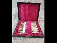 Set vintage de furculițe pentru desert placate cu argint - bruckmann