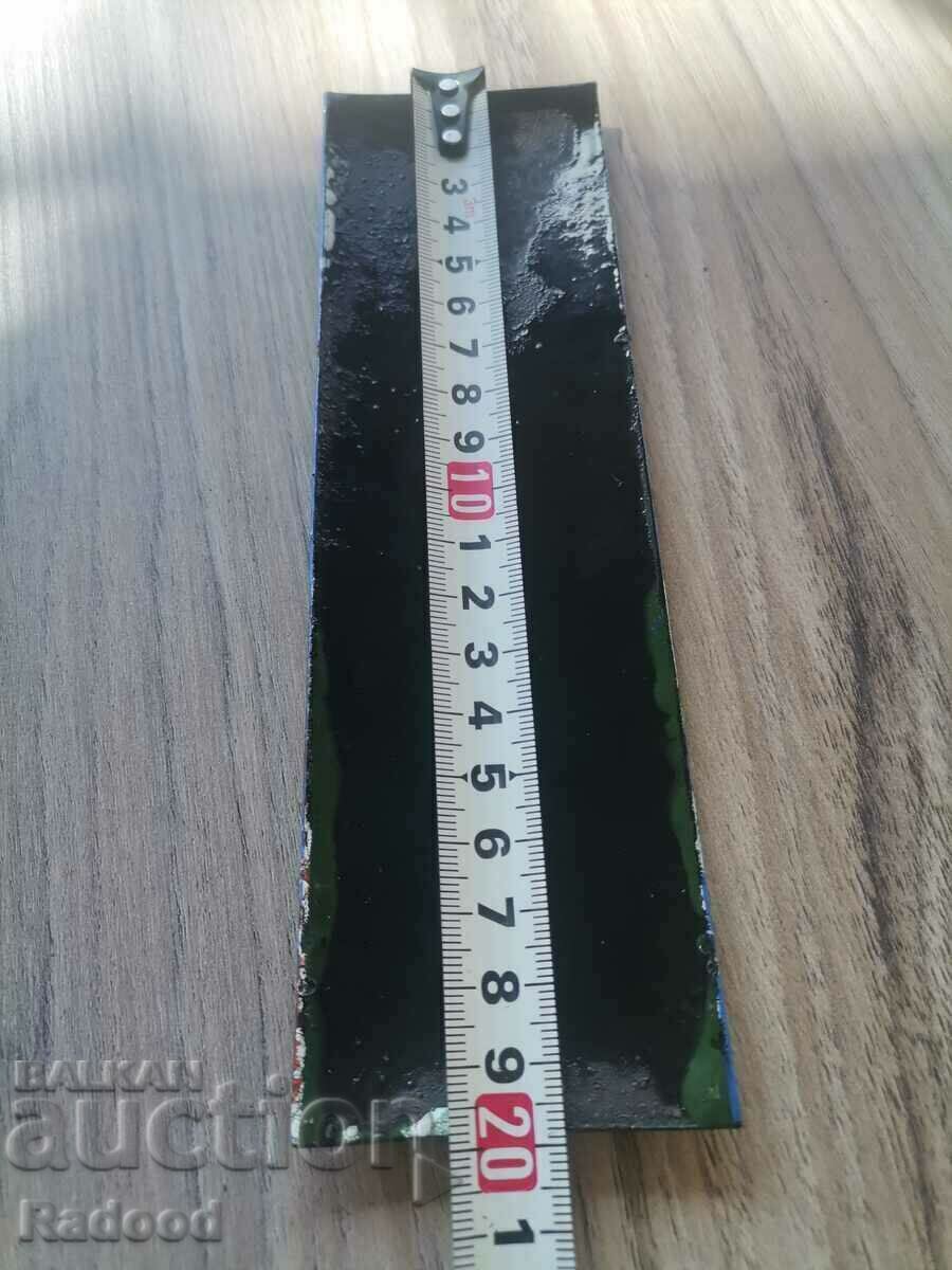 Auction  Table Model House 3