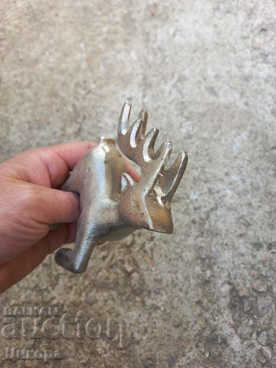 Delivery of DEER DEER FIGURE STATUETTE ALUMINUM Delivery of DEER DEER FIGURE STATUETTE ALUMINUM