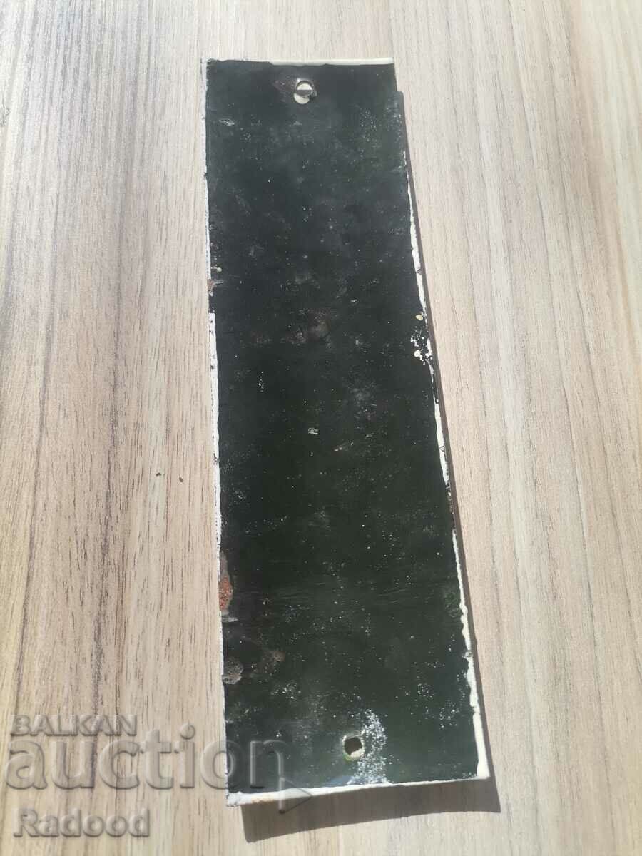 Auction Table Model House 7 Auction Table Model House 7