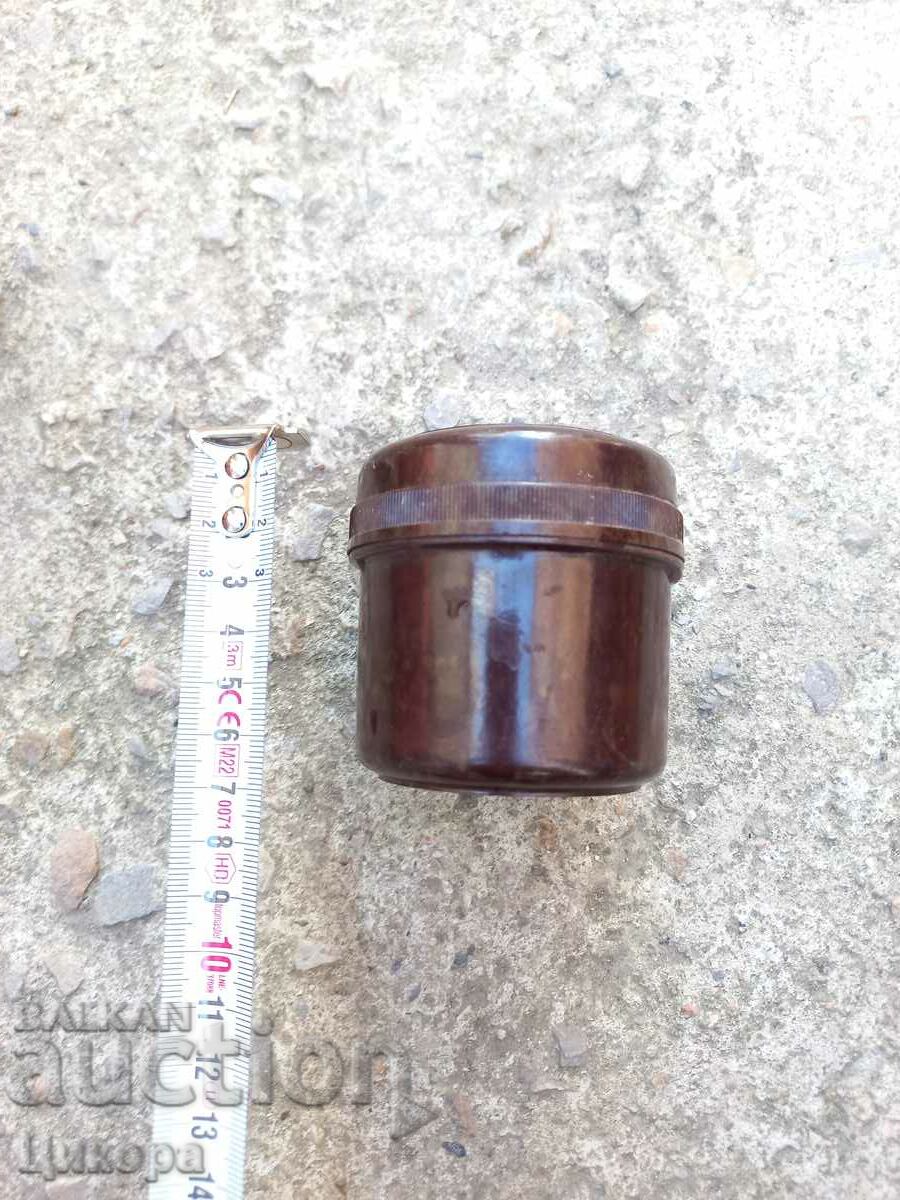 ΠΑΛΙΟ ΚΟΥΤΙ ΒΑΚΕΛΙΤΗ TPZK SOFIA HUDOZNIK με τιμή 30.00 BGN | € 15.34 ΠΑΛΙΟ ΚΟΥΤΙ ΒΑΚΕΛΙΤΗ TPZK SOFIA HUDOZNIK με τιμή 30.00 BGN | € 15.34