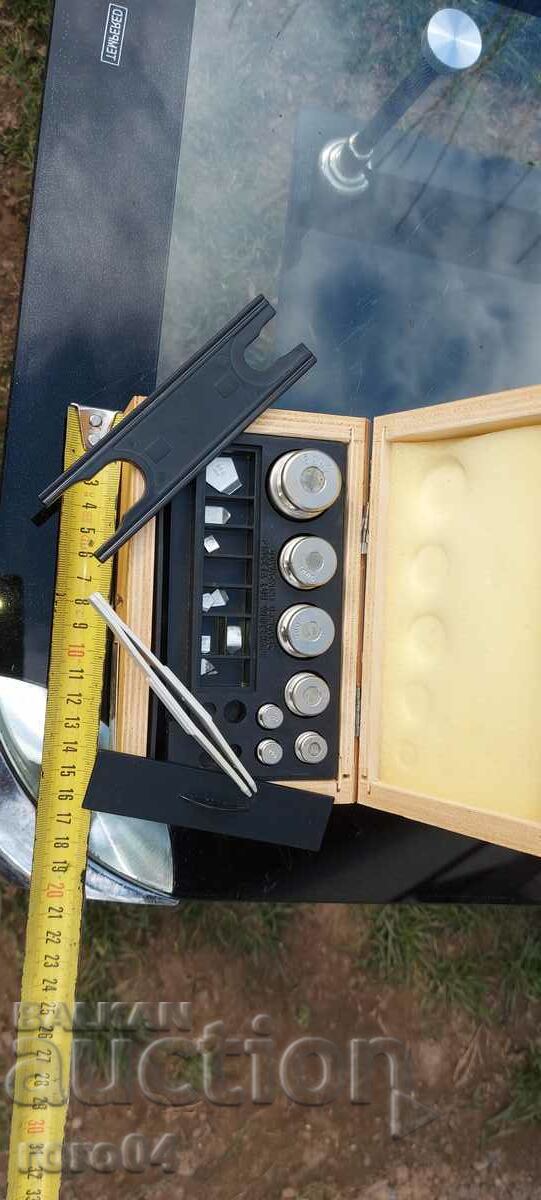 GREUTĂȚI - 5 GREUTĂȚI - 5