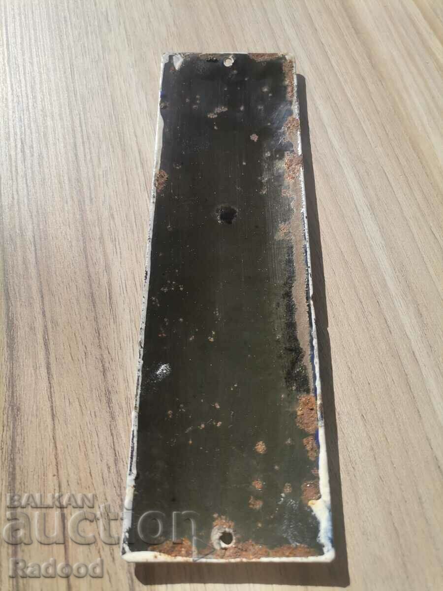 Auction Enameled HOUSE MANAGER 11 Auction Enameled HOUSE MANAGER 11