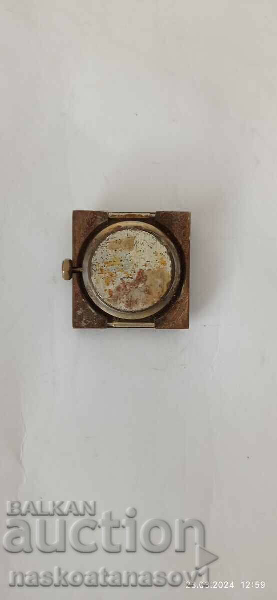 Men's wristwatch with price 100.00 BGN | € 51.13 Men's wristwatch with price 100.00 BGN | € 51.13