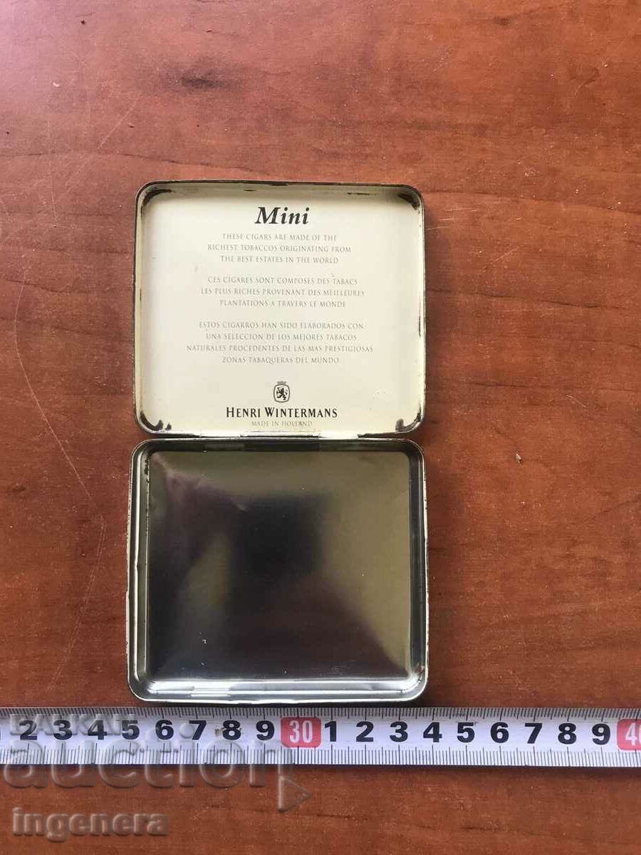 Delivery of BOX BOX METAL Delivery of BOX BOX METAL