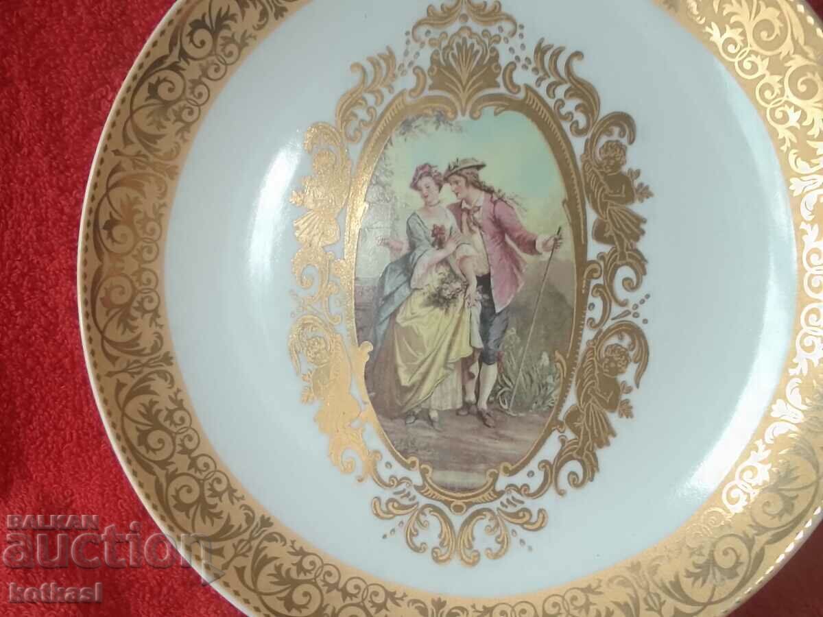 Farfurie veche din portelan Limoges aurit barbat femeie decorata manual - 5 Farfurie veche din portelan Limoges aurit barbat femeie decorata manual - 5