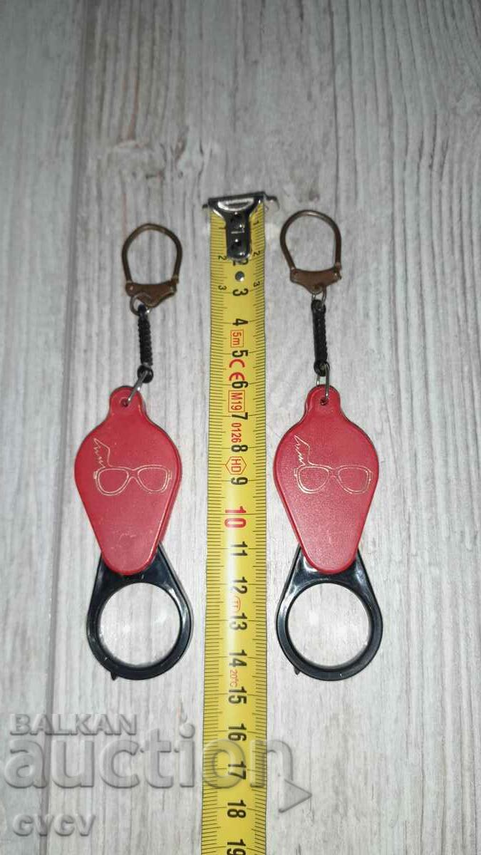 Soc. magnifying glasses red-2 pcs
