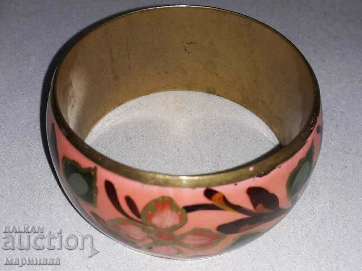 Аукцион ГРИВНА. МЕСИНГ, ЕМАЙЛ Аукцион ГРИВНА. МЕСИНГ, ЕМАЙЛ