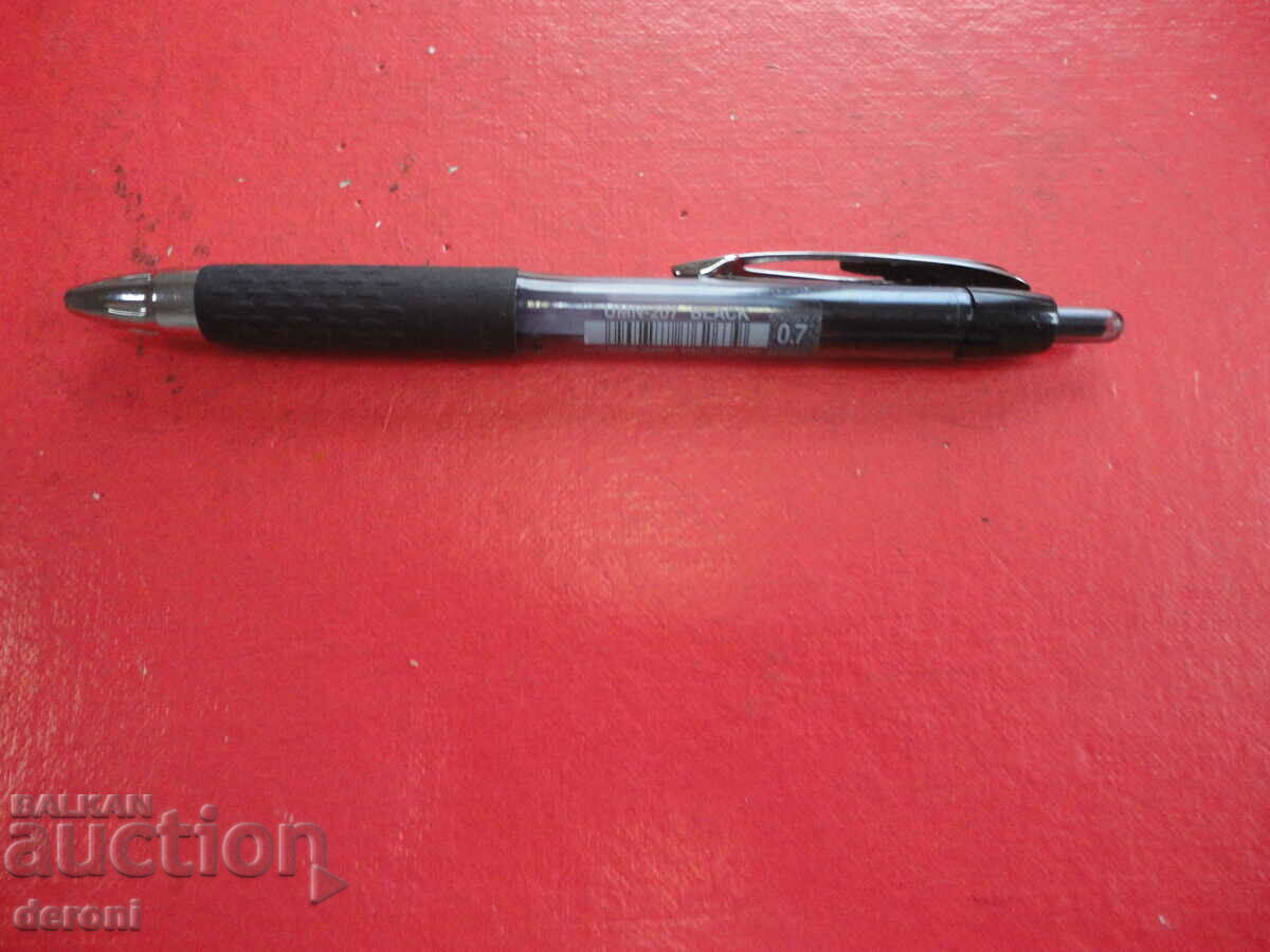 Auction  Great ballpoint pen Uni Ball