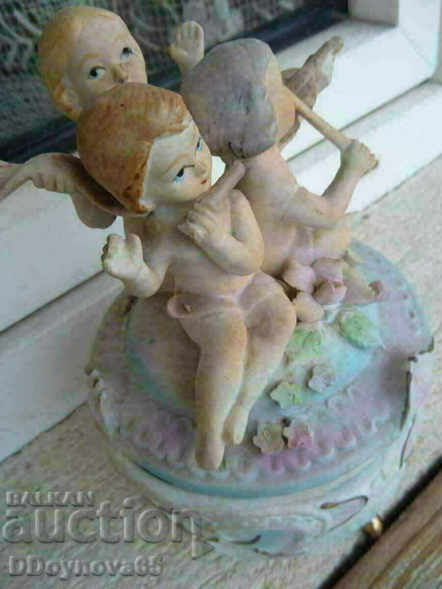 Παράδοση Παλιά βελγική μπομπονιέρα Παράδοση Παλιά βελγική μπομπονιέρα