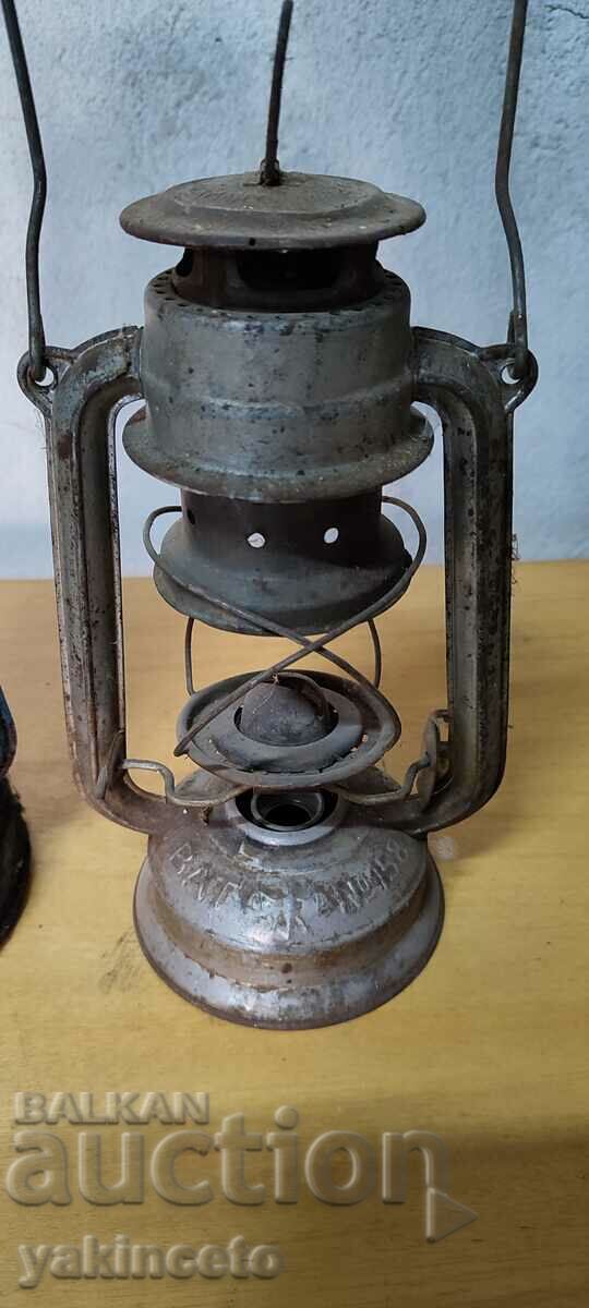 Delivery of Two lanterns Delivery of Two lanterns