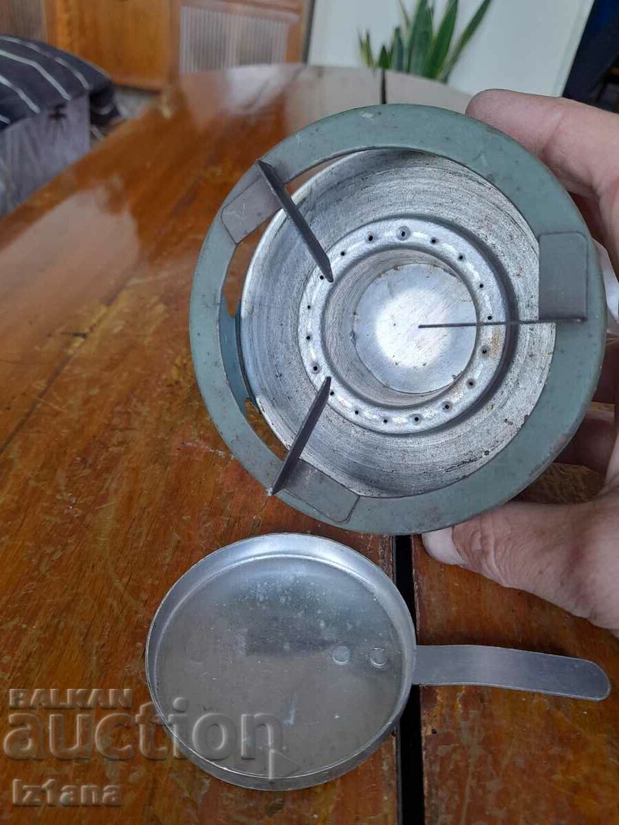 Licitație Sobă veche cu alcool, rezervor de alcool Licitație Sobă veche cu alcool, rezervor de alcool