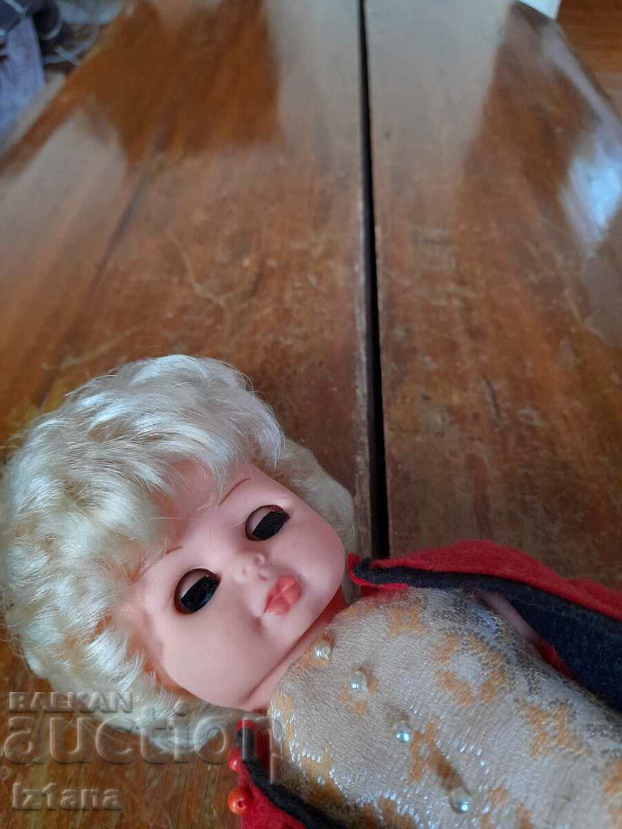 Delivery of Old doll Delivery of Old doll