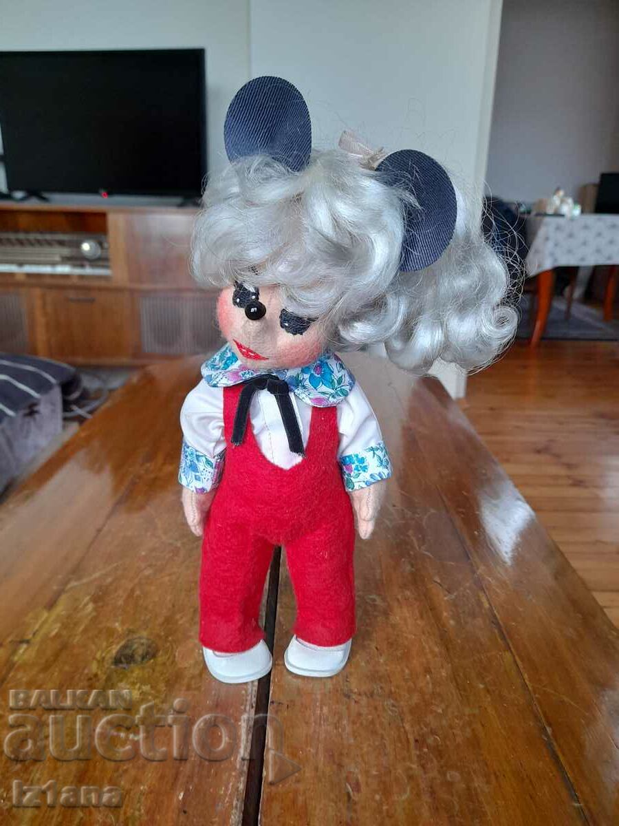 Παλιά κούκλα Minnie Mouse
