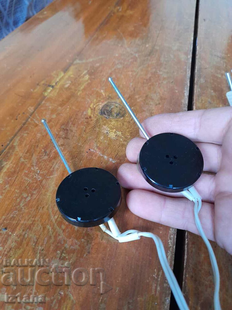 Căști vechi Ton-2 cu preț 27.00 BGN | € 13.80