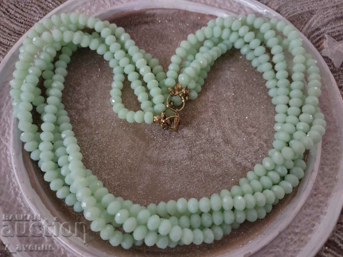 Auction  Green necklace jewelry 2.06.24
