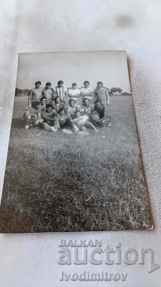 Photo Aheloy Football team no KE Sixth September 1981
