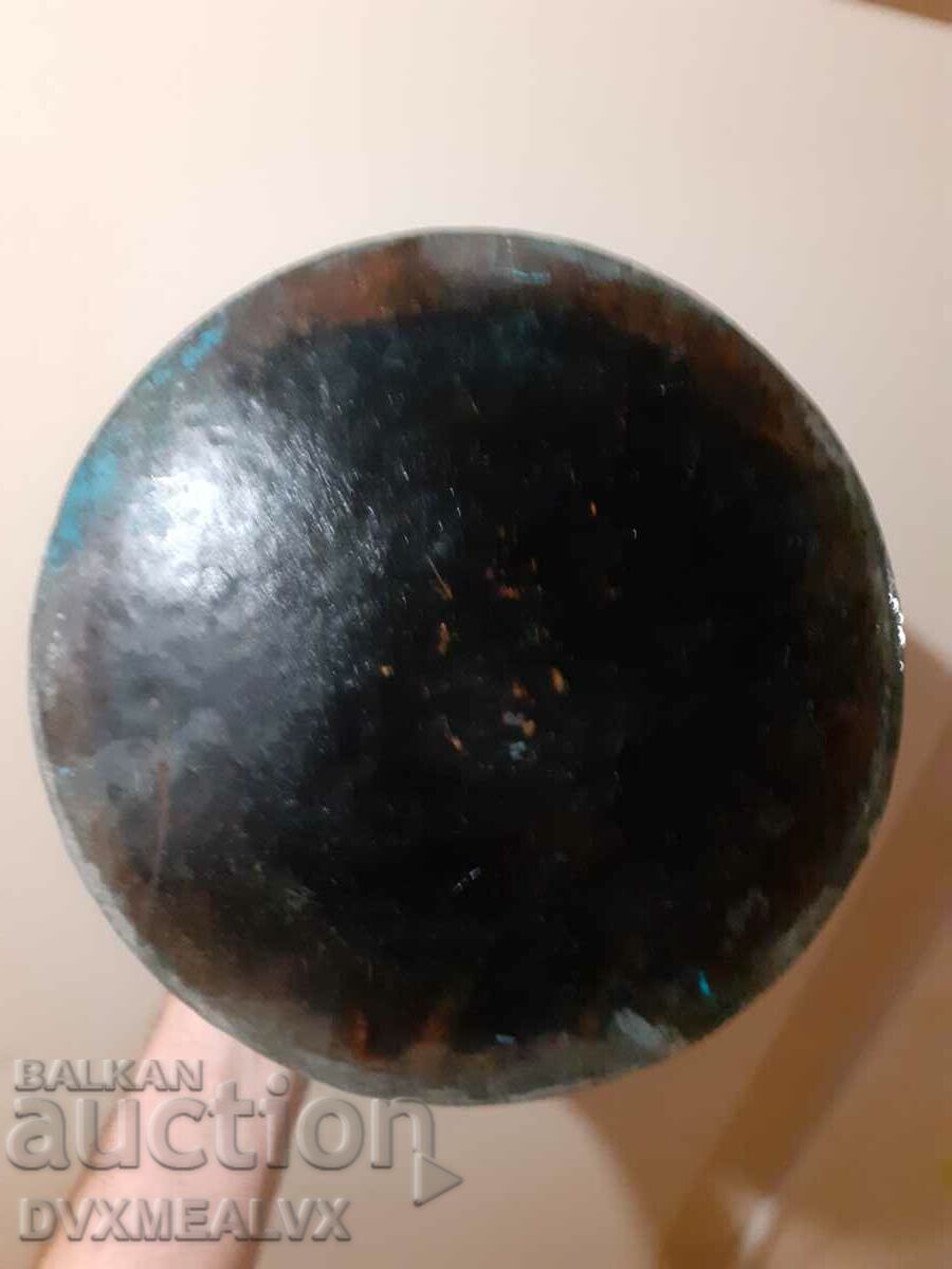 Auction Renaissance copper, copper cauldron, cauldron 1 Auction Renaissance copper, copper cauldron, cauldron 1