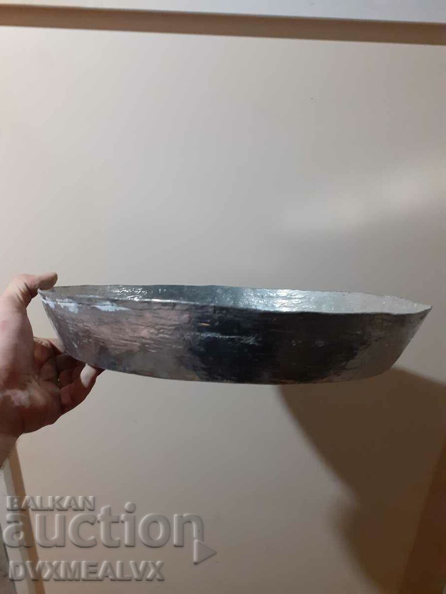 Cupru renascentist, tavă de cupru 5 cu preț 33.00 BGN | € 16.87 Cupru renascentist, tavă de cupru 5 cu preț 33.00 BGN | € 16.87