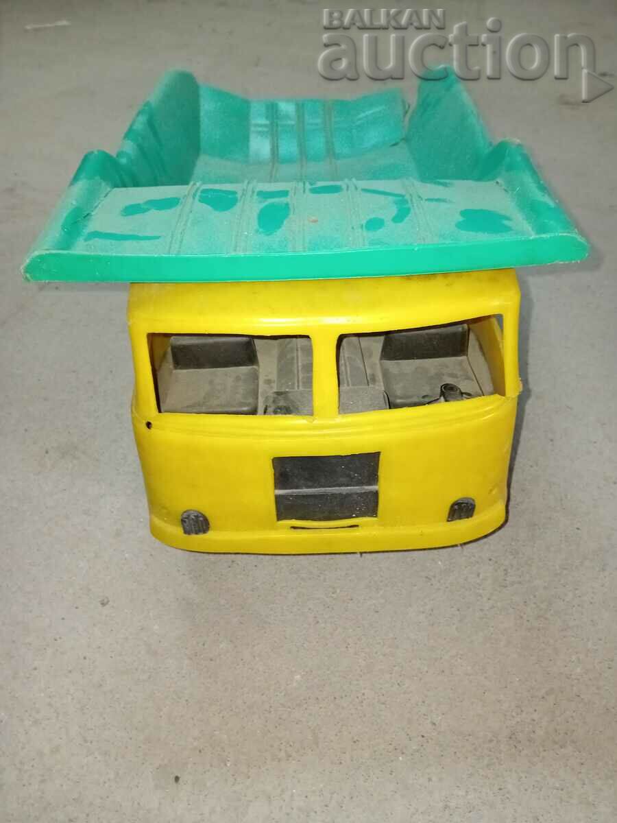 Old social dumper truck from the 70s - 6