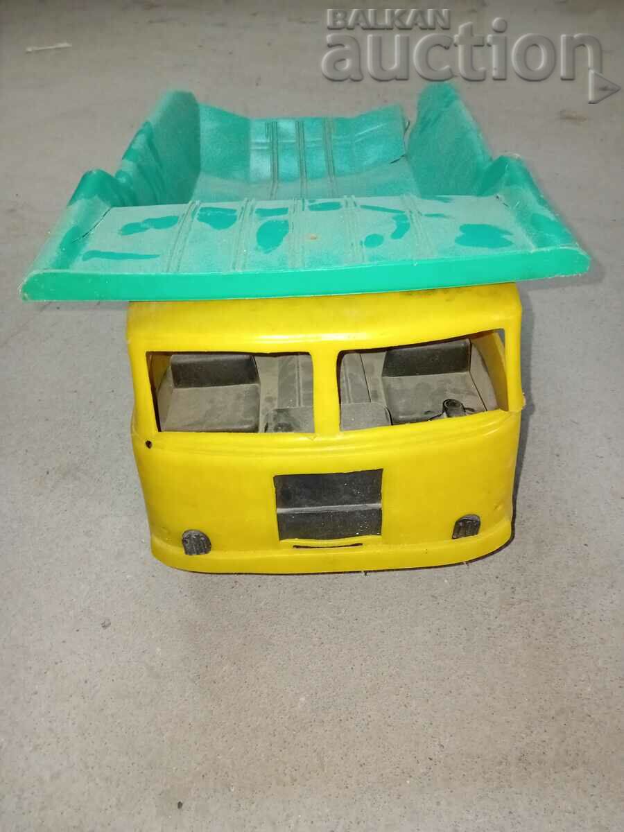 Old social dumper truck from the 70s - 7